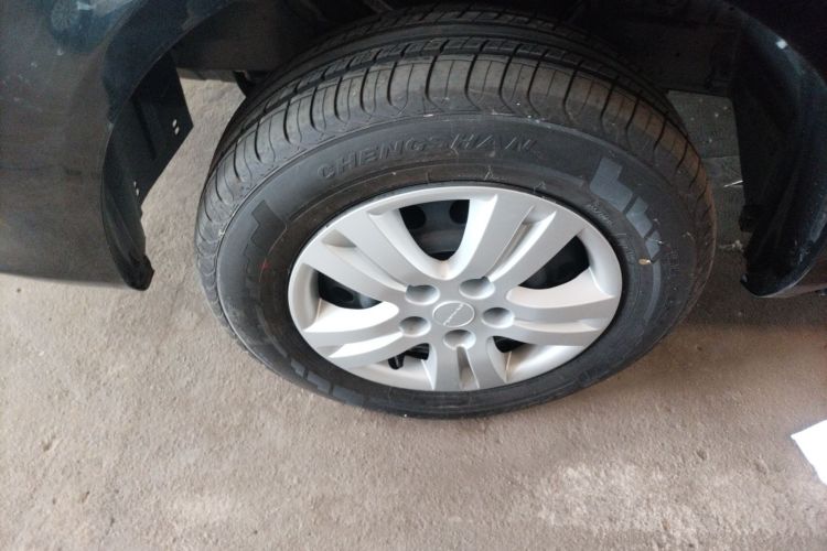 东风风行 菱智 2023款 M5L 1.6L 基本型 7座车身外观6007