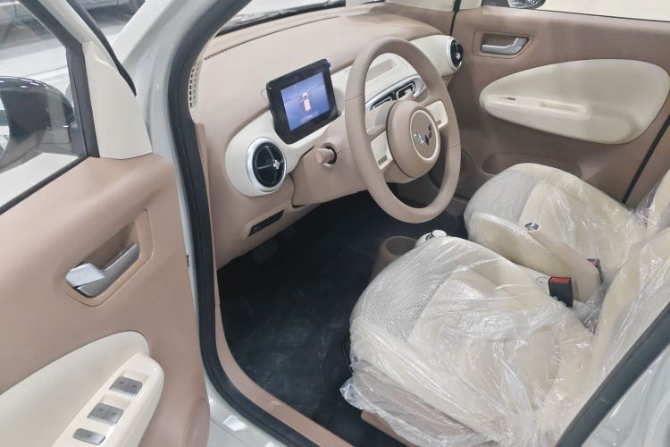 五菱汽车 宏光MINIEV 2025款 四门版 进阶款中控内饰20