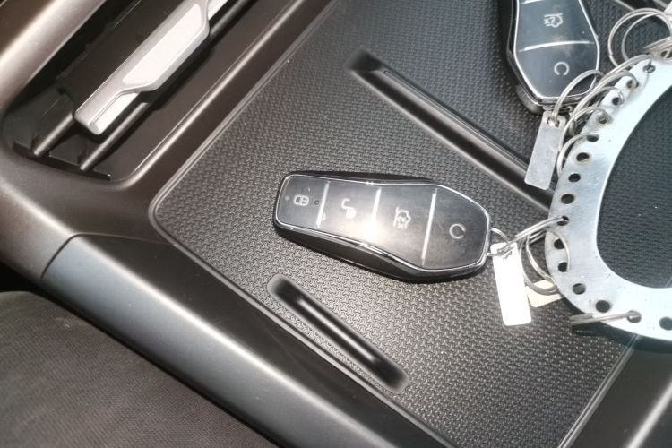 比亚迪 秦PLUS 2025款 DM-i 智驾版 55KM领先型中控内饰11