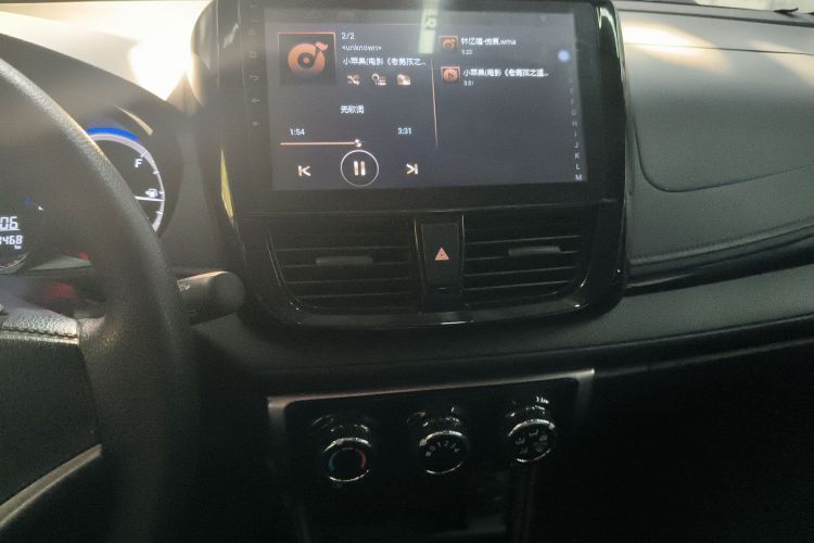 丰田 YARiS L 致炫 2016款 改款 1.5G CVT炫动版局部细节16