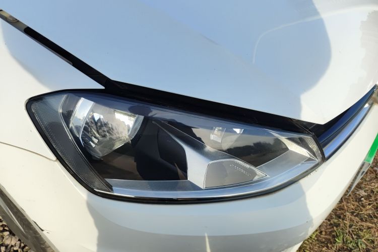 大众 高尔夫 2015款 1.4TSI 自动舒适型车身外观6006