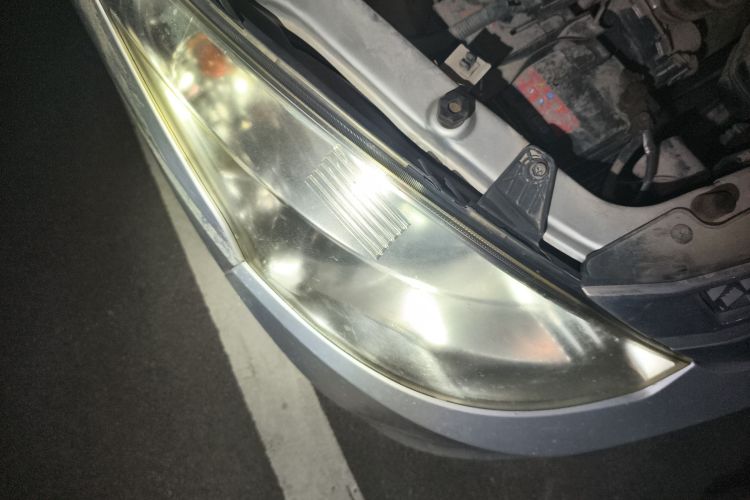 五菱汽车 五菱荣光V 2016款 1.5L标准型车身外观6006