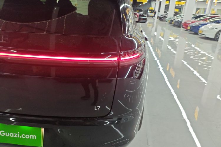 理想汽车 理想L7 2023款 Max车身外观9