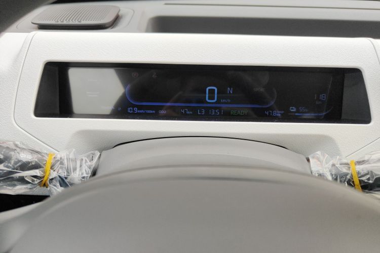 吉利银河 2024款 熊猫mini 200km 耐力熊中控内饰14