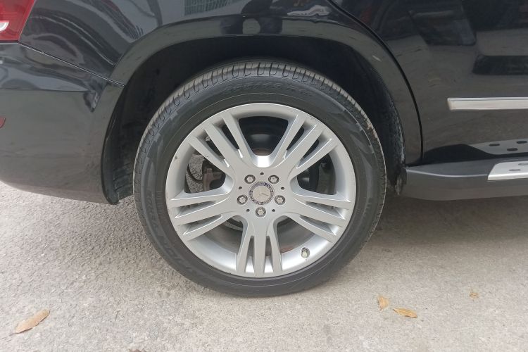 奔驰GLK级 2014款 GLK 200 标准型车身外观56