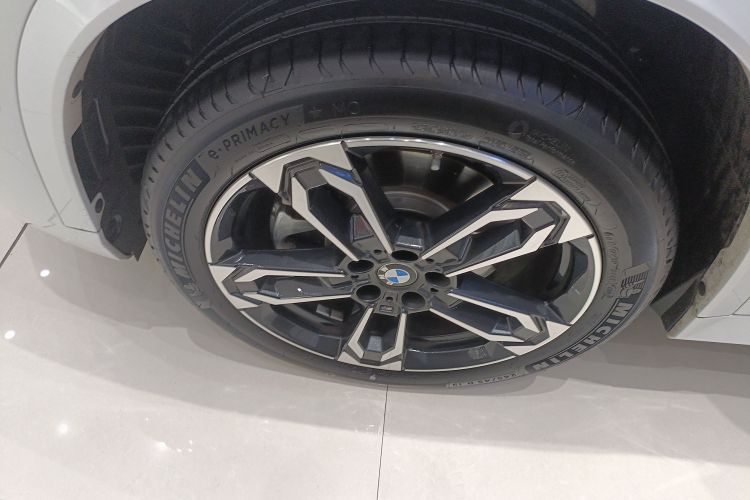 宝马X1 2024款 sDrive25Li M运动套装车身外观6007