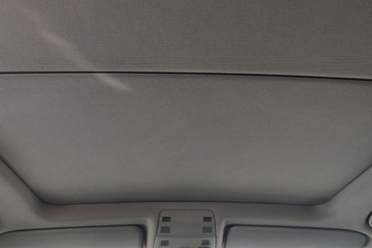 宝马X1 2015款 sDrive18i 领先晋级版中控内饰22