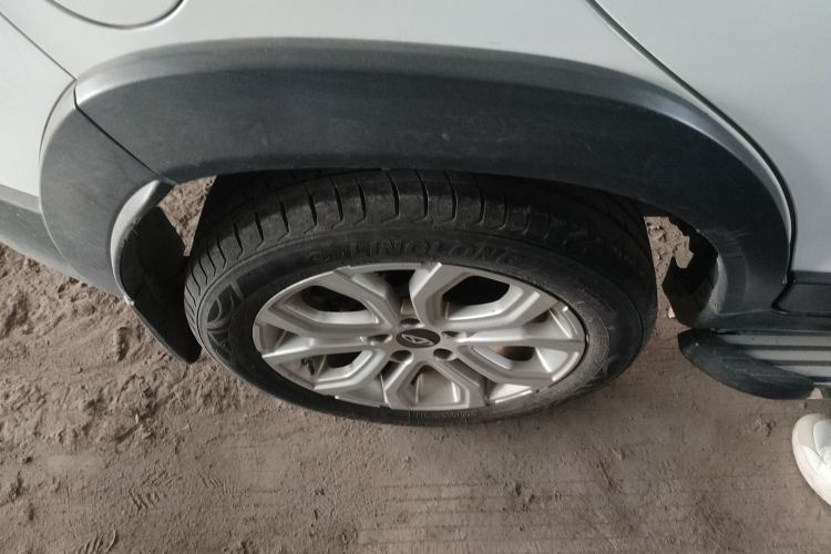 奇瑞 瑞虎3X 2020款 质享版 1.5L CVT豪华版车身外观6008