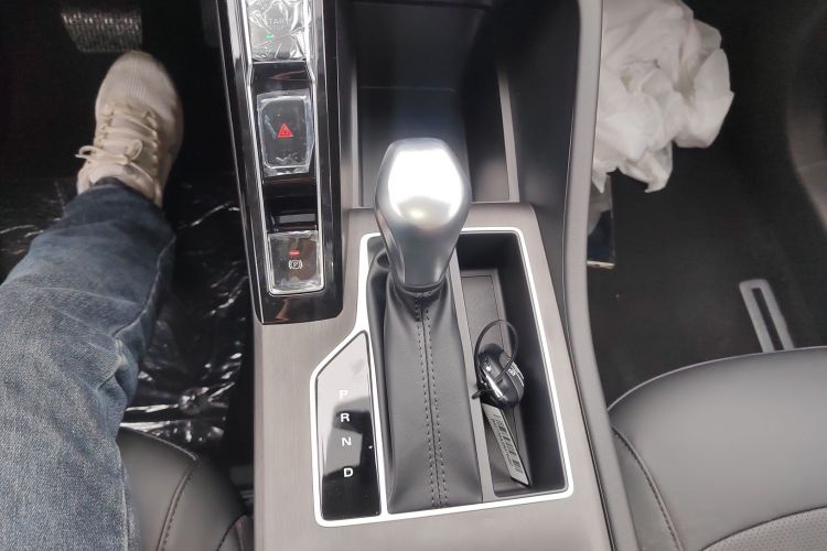 荣威i5 2023款 1.5L CVT豪华版局部细节18