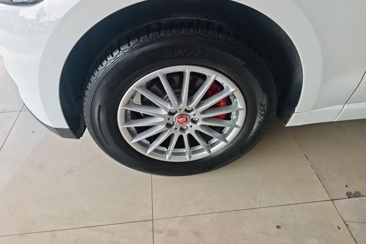 捷豹F-PACE 2018款 2.0T 两驱都市尊享版车身外观6007