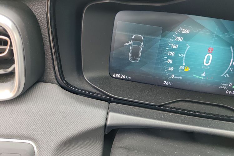 领克01 2017款 2.0T 两驱型Pro版中控内饰15