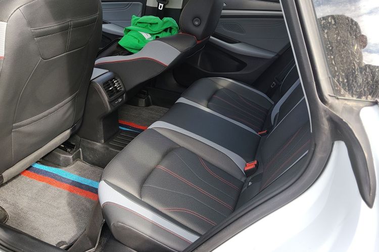 大众 2024款 凌渡L 280TSI DSG酷辣版中控内饰7004