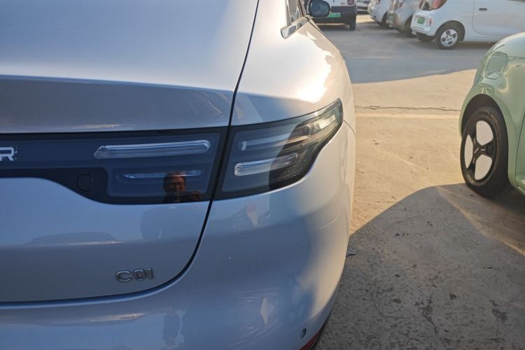 零跑汽车 零跑C01 2023款 增程 316 智享版车身外观6006