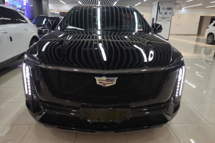 凯迪拉克XT5 2025款 2.0T 铂金型车身外观2