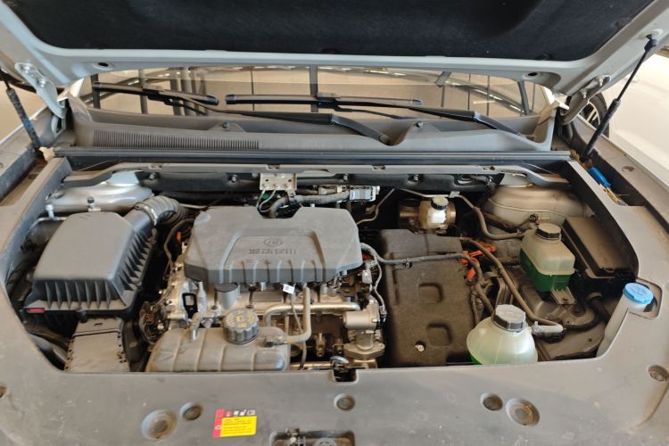 五菱汽车 五菱星光S 2024款 130km 旗舰型机舱底盘24