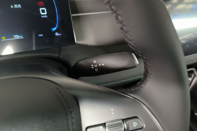 比亚迪 秦PLUS 2025款 DM-i 智驾版 128KM进取型中控内饰18