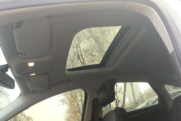 福特 蒙迪欧 2013款 2.0L GTDi200豪华型中控内饰22