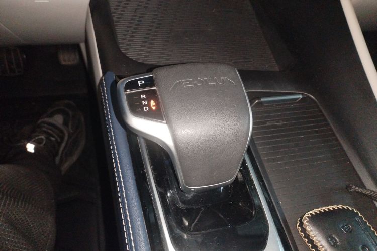 东风风神 皓极 2022款 马赫动力 1.5T 敢享版·悦局部细节18