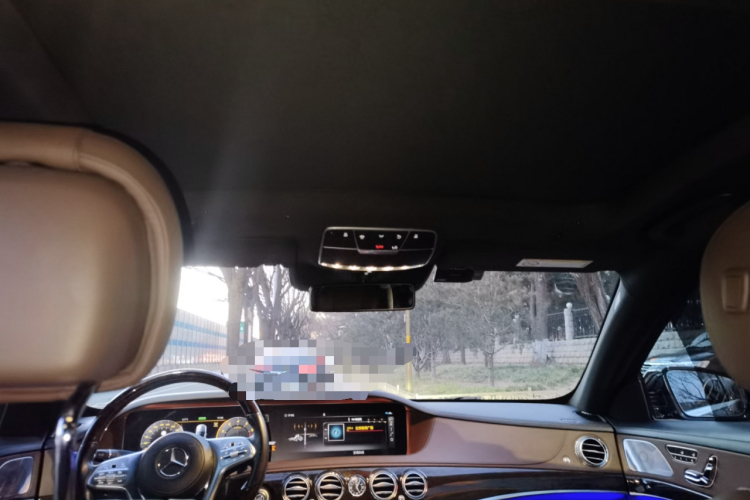 奔驰S级 2020款 S 350 L 尊享型 臻藏版中控内饰22