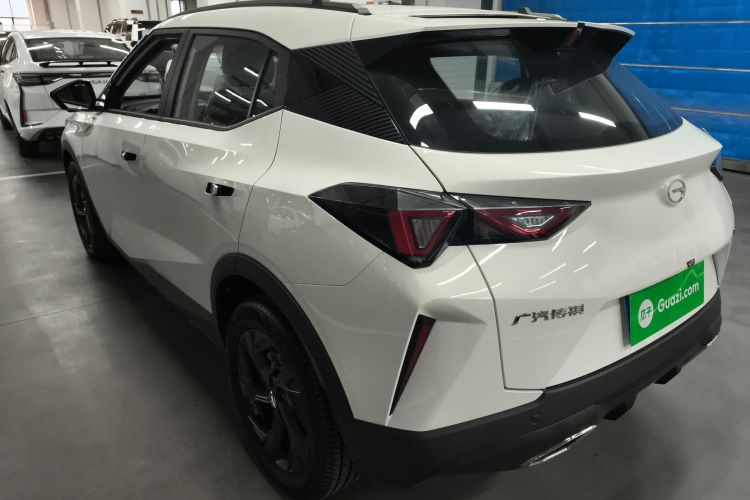 广汽传祺 传祺GS3 2023款 影速 270T 劲享版车身外观6003