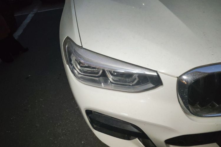 宝马X4 2021款 xDrive 25i M运动套装车身外观6006