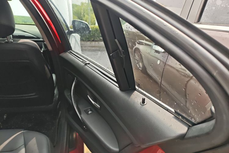 宝马3系 2018款 320Li 时尚型中控内饰7006