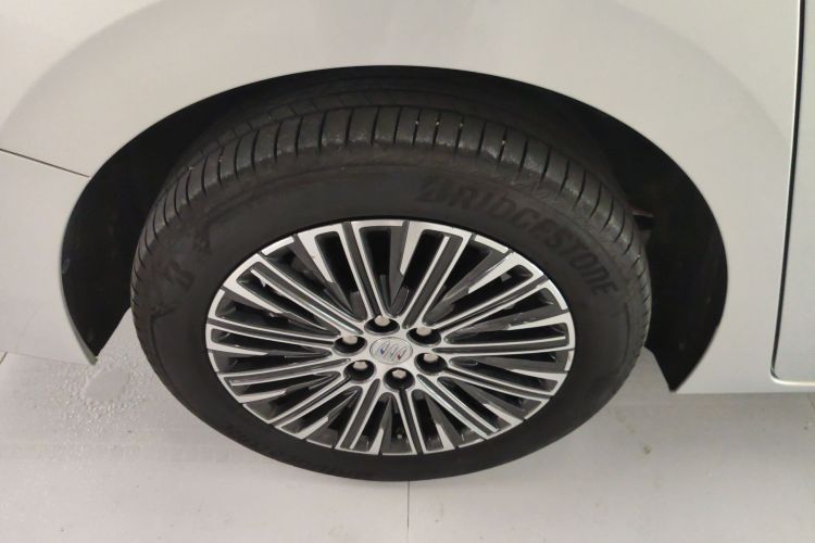 别克GL8新能源 2024款 陆尊 智享版 7座车身外观6008