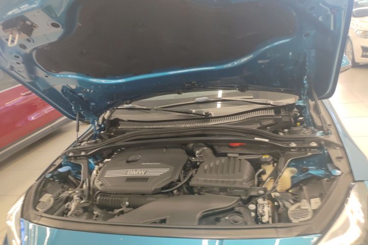 宝马2系(进口) 2021款 225i 四门轿跑车 M运动套装机舱底盘24