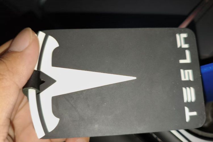 特斯拉 Model Y 2021款 Performance高性能全轮驱动版中控内饰7001