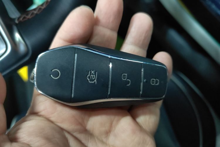 比亚迪 秦PLUS 2021款 EV 500KM 尊贵型中控内饰11