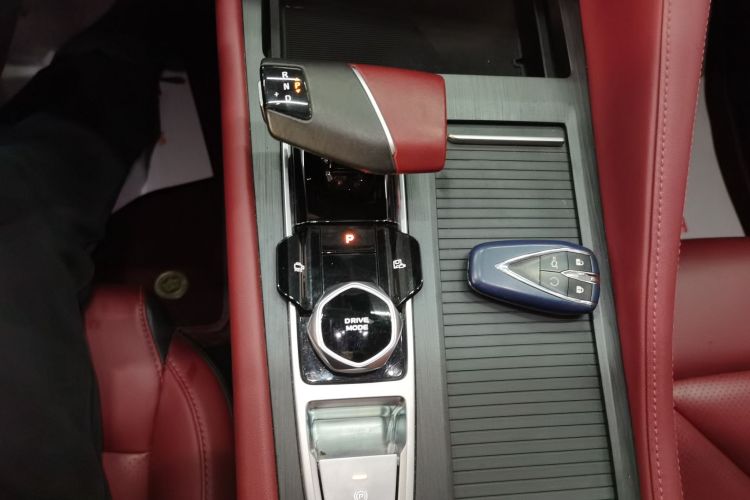 长安CS75 PLUS 2022款 第二代 2.0T 自动尊贵型中控内饰18