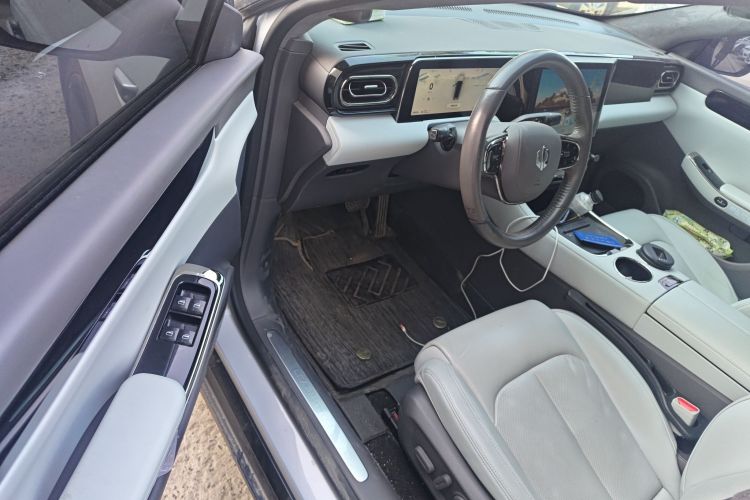 零跑汽车 零跑C01 2022款 后驱超长续航版中控内饰20