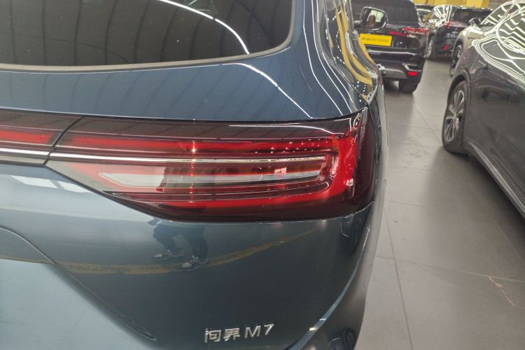 鸿蒙智行 问界M7 2024款 1.5T 四驱Plus版 5座车身外观6006