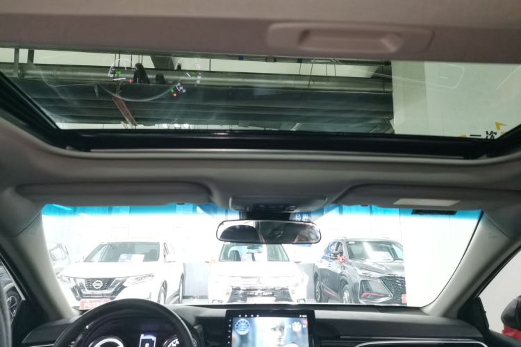 丰田 凯美瑞 2021款 双擎 2.5HGVP 领先版中控内饰22