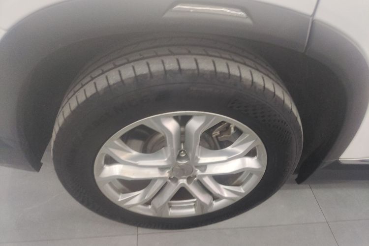 蔚来ES8 2020款 450KM 七座版车身外观6008