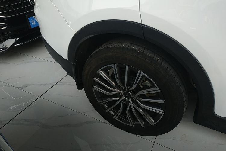 捷途X70 PLUS 2024款 冠军版 1.5T DCT冠军PRO 5座车身外观6008