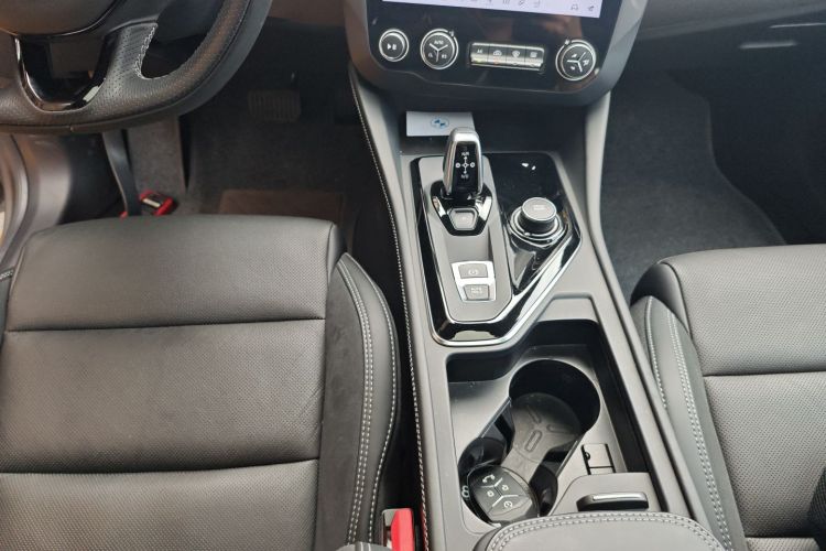 领克03 2022款 1.5TD DCT劲Pro局部细节18