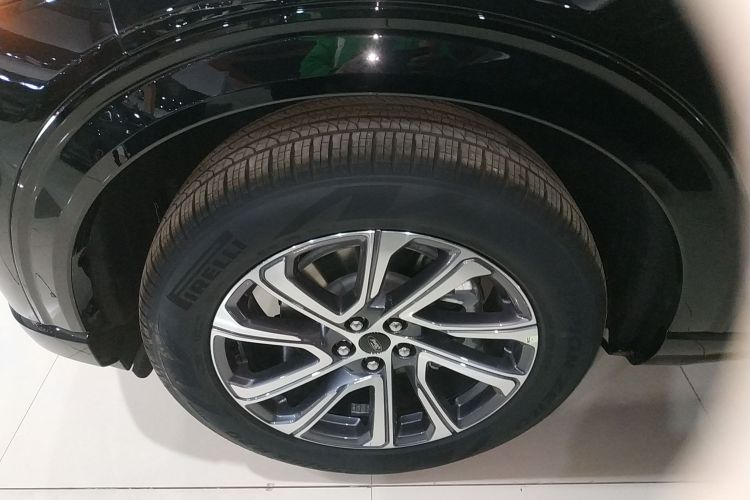 福特 探险者 2025款 2.3T EcoBoost 四驱穿越版 5座车身外观6007