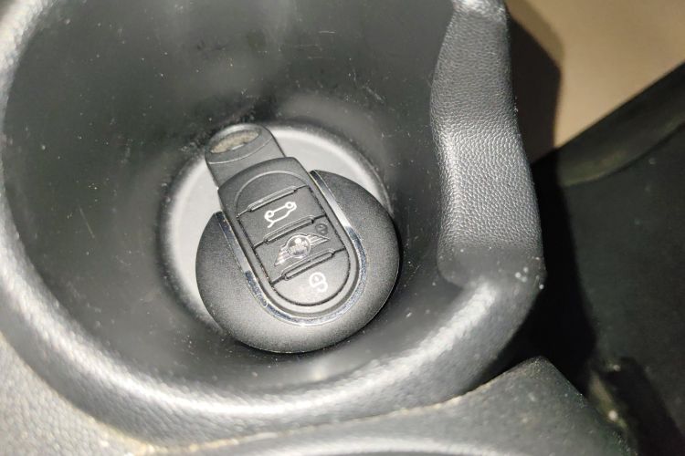 MINI 2019款 1.5T ONE PLUS中控内饰7001