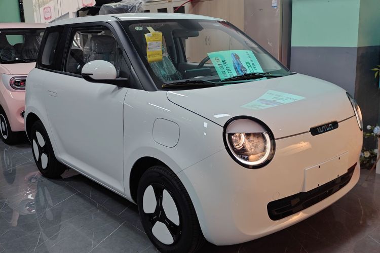 长安启源 长安Lumin 2025款 205km 香沁款车身外观3