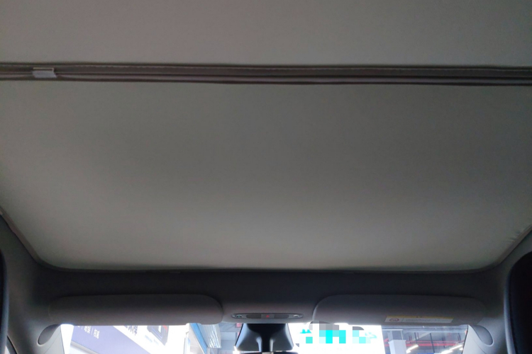 特斯拉 Model Y 2021款 标准续航后驱版中控内饰22