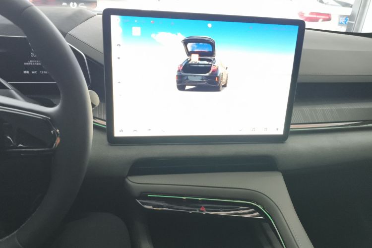 极氪001 2023款 WE版 100kWh局部细节16