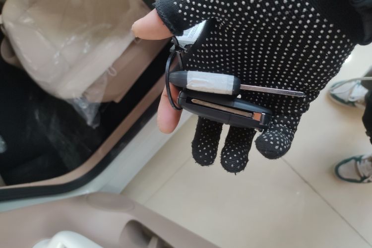 五菱汽车 宏光MINIEV 2025款 四门版 进阶款中控内饰11