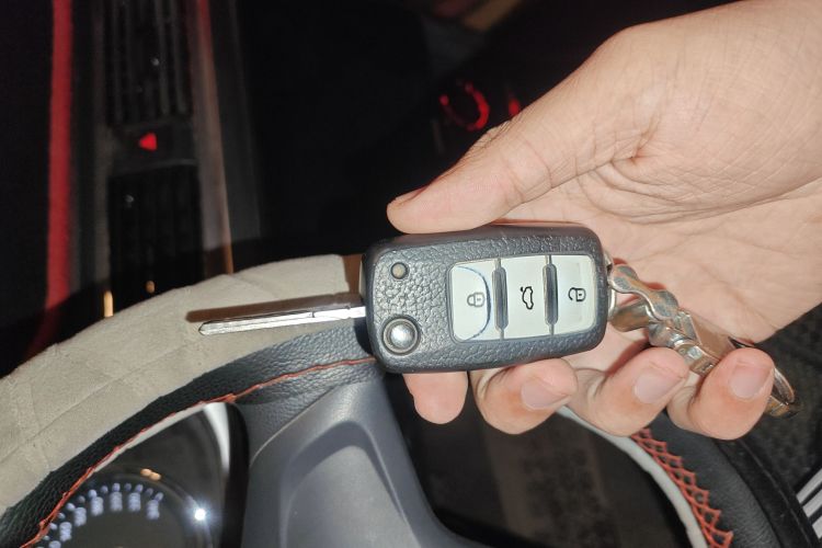 大众 2019款 改款 宝来·传奇 1.5L 手动时尚型 国VI中控内饰11