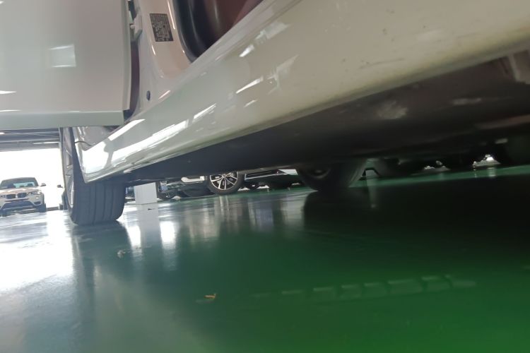 宝马5系 2014款 520Li 典雅型局部细节9001