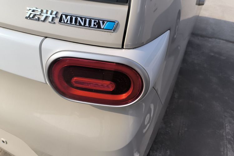 五菱汽车 宏光MINIEV 2024款 第三代 215km 青春版车身外观6006