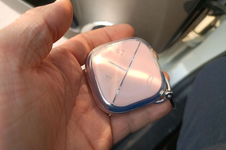 五菱汽车 五菱缤果 2023款 333km 灵犀互联+款中控内饰11