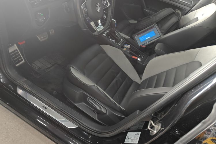 大众 高尔夫 2019款 280TSI DSG R-Line型 国VI局部细节19