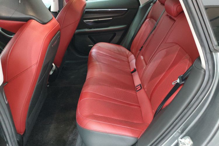 小鹏P7 2020款 562E性能版中控内饰7004