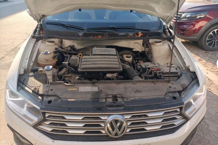 大众 C-TREK蔚领 2020款 1.5L 自动舒适型机舱底盘24